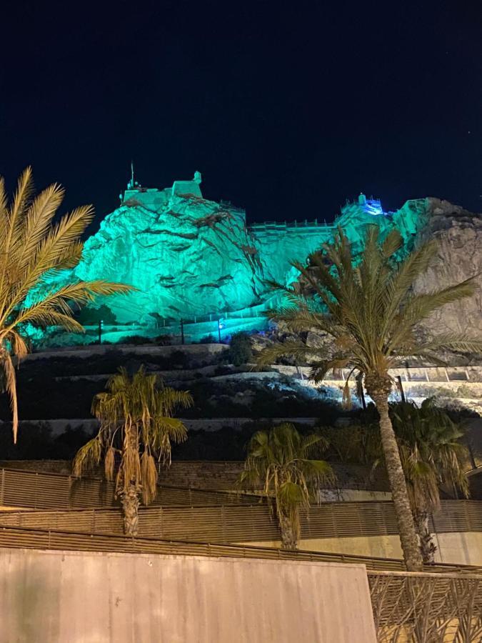 شقة Magic Atico In The Heart Of The Old Town لقنت المظهر الخارجي الصورة