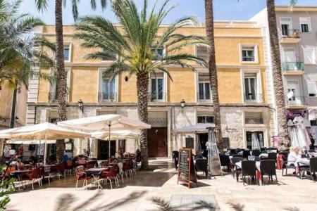 شقة Magic Atico In The Heart Of The Old Town لقنت المظهر الخارجي الصورة